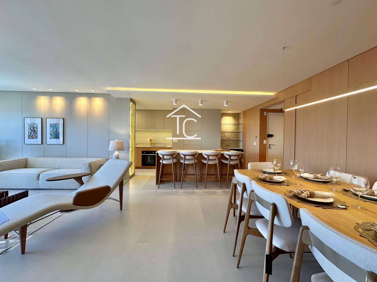 Apartamento à venda em Capão da Canoa, Navegantes, com 3 quartos, 233,91m² - Terezinha Capra - Corretora de Imóveis