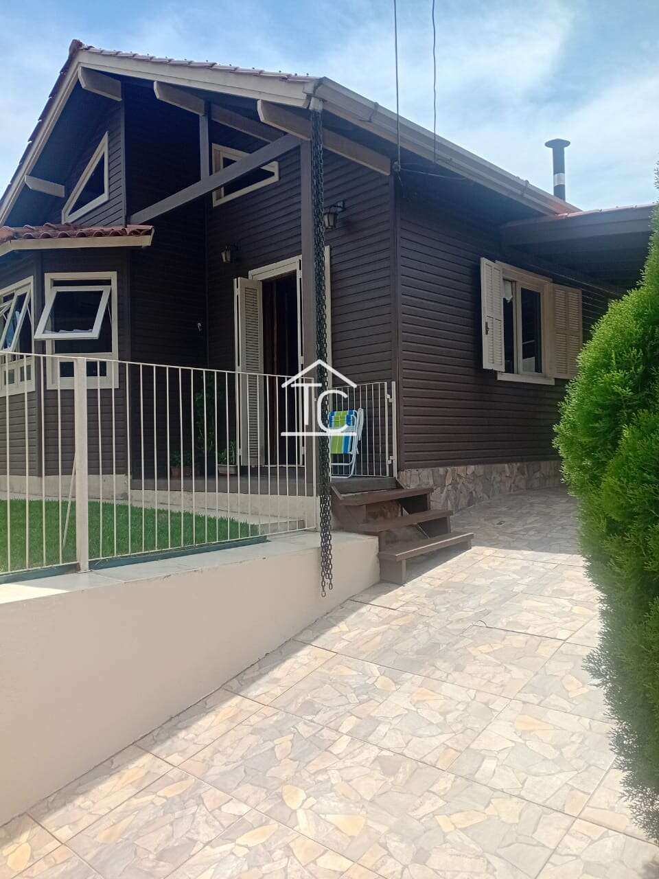 Casa à venda em Esteio, Santo Inácio, com 2 quartos, 155m²