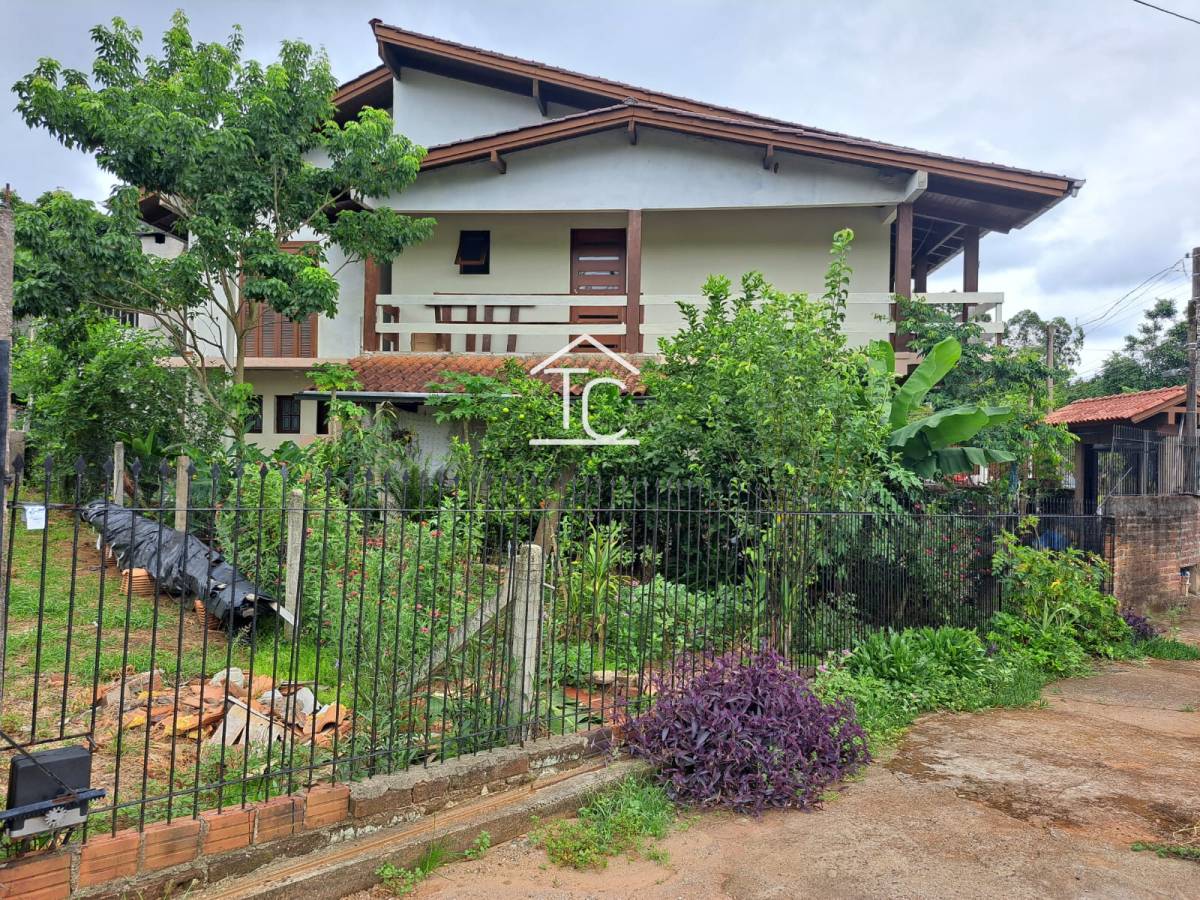 Casa à venda em Novo Hamburgo, Petropolis, com 3 quartos, 290,60m²