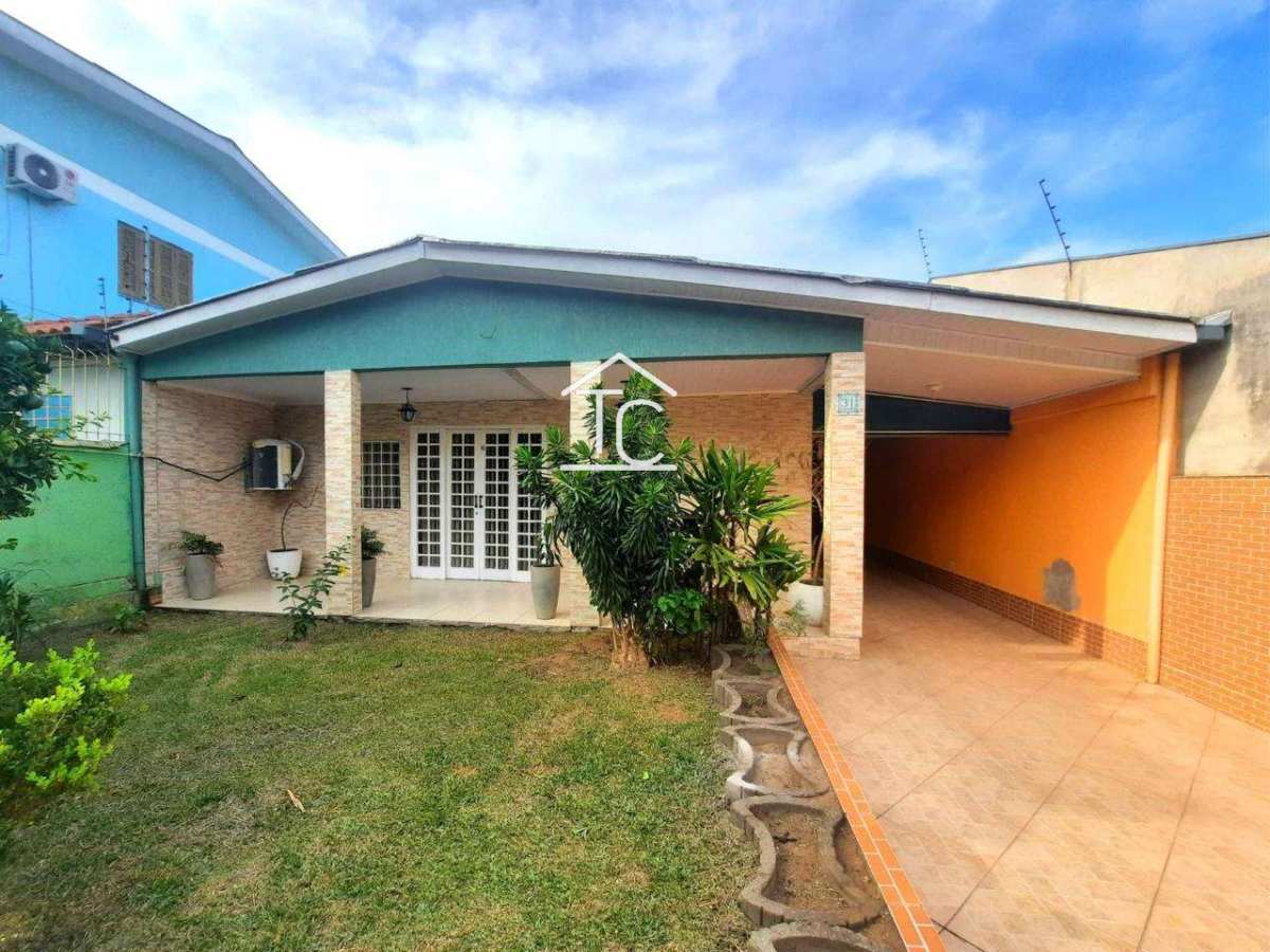 Casa à venda em Viamão, Santa Isabel, com 3 quartos, 207m²