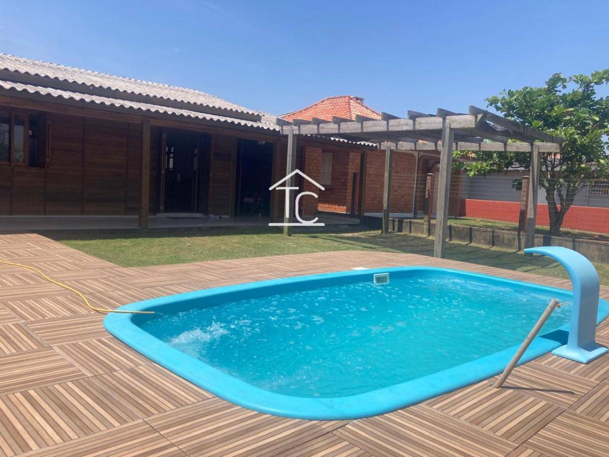 Casa com 2 quartos, à venda em Imbé, Mariluz