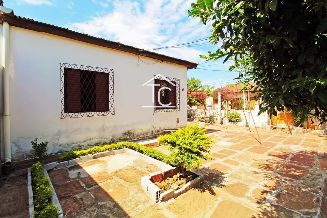 Casa com 3 quartos, 133m², à venda em Porto Alegre, Sarandi