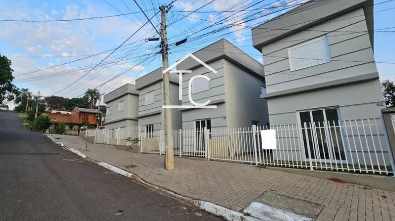 Sobrado à venda em Novo Hamburgo, Canudos, com 2 quartos, 62m²