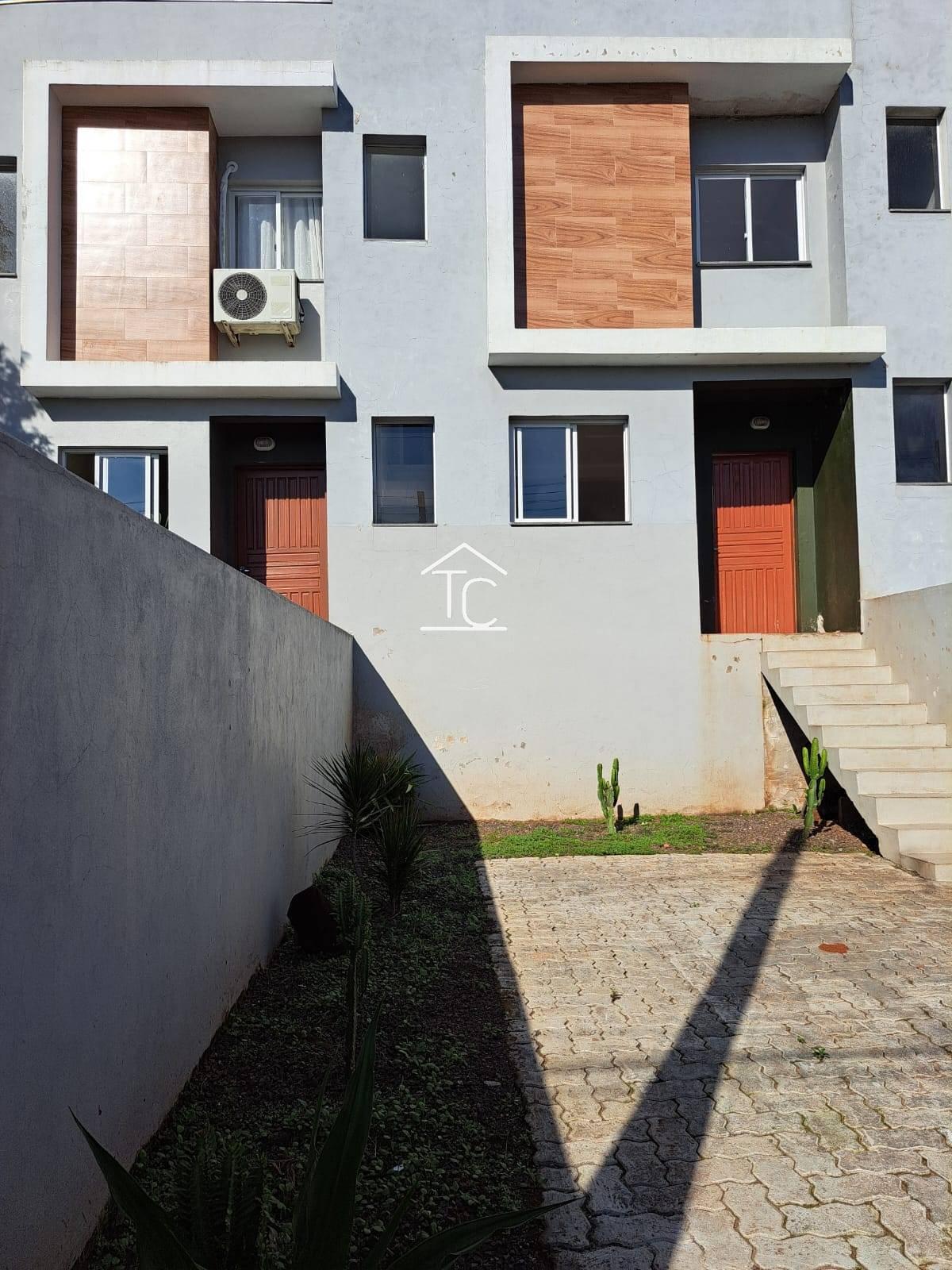 Sobrado com 2 quartos, 62,55m², à venda em Novo Hamburgo, Rondônia